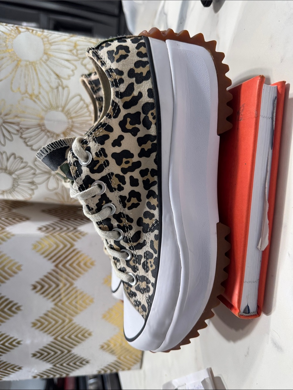 Converse Unisex Leopard Platform Sneaker with Chunky White Sole - Picture 3 of 9